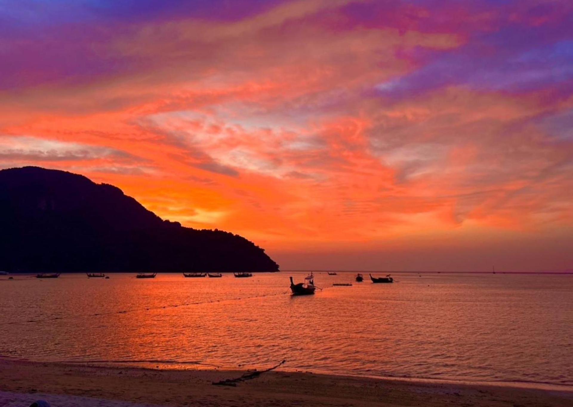 Blanco Beach Bar Hostel Pulau Phi Phi Luaran gambar