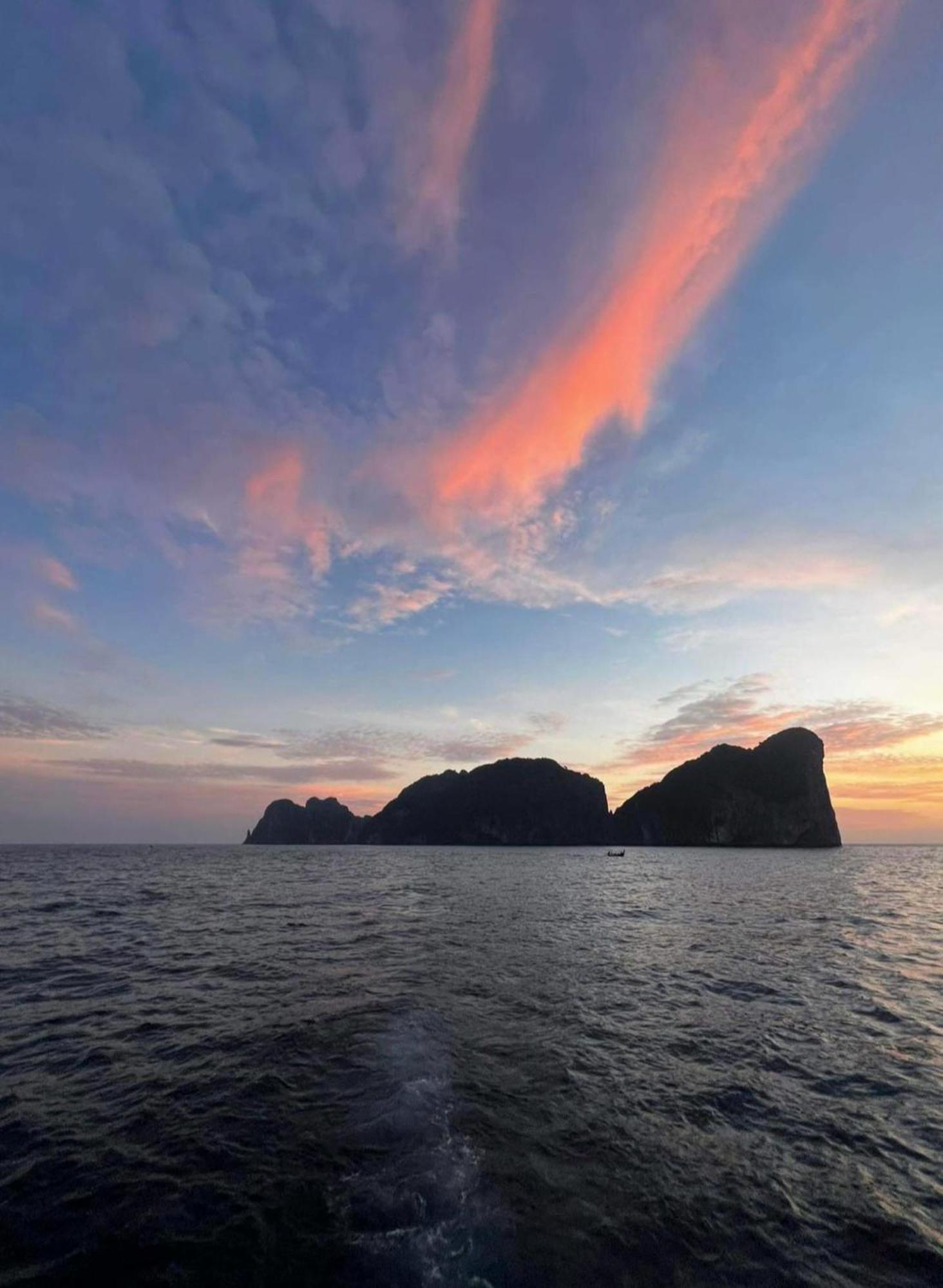 Blanco Beach Bar Hostel Pulau Phi Phi Luaran gambar