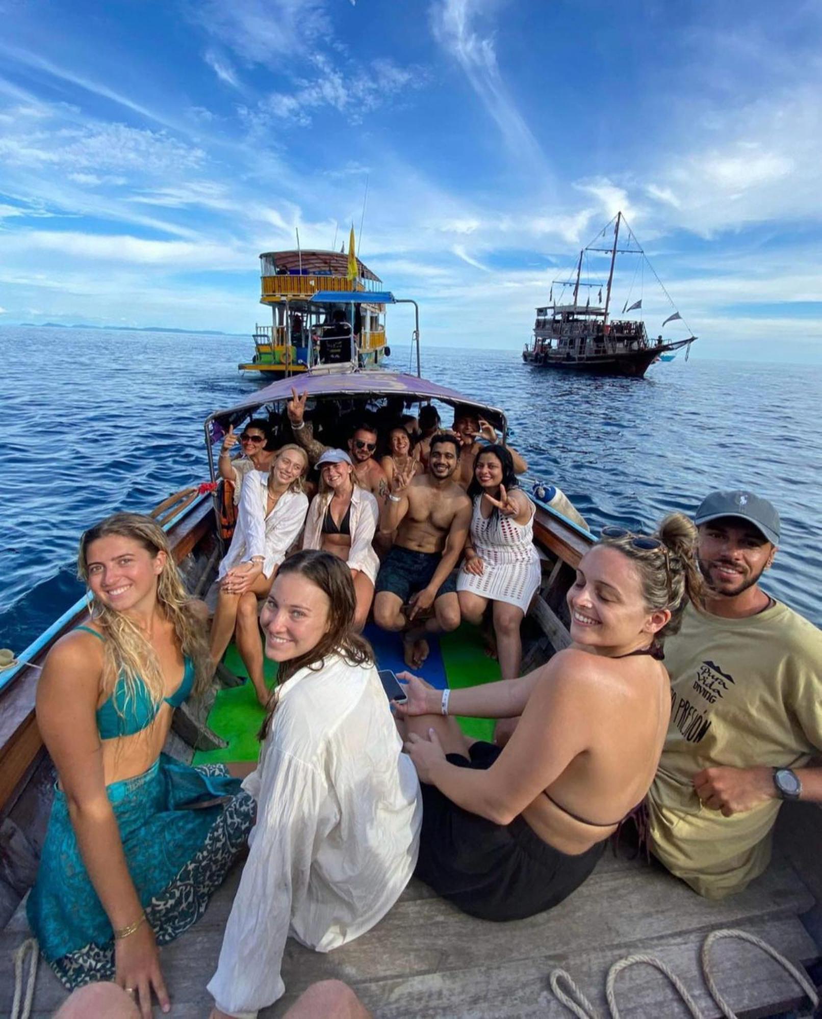 Blanco Beach Bar Hostel Pulau Phi Phi Luaran gambar